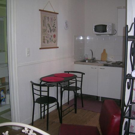 Bagnoles de l'Orne Normandie Studette Villa Odette מראה חיצוני תמונה